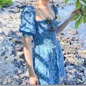 NWOT Reformation Elle Dress in Lassen 💙